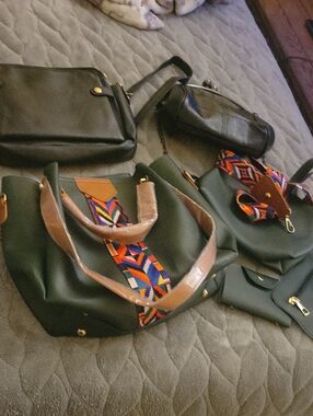 3 Handbags Great Gift..